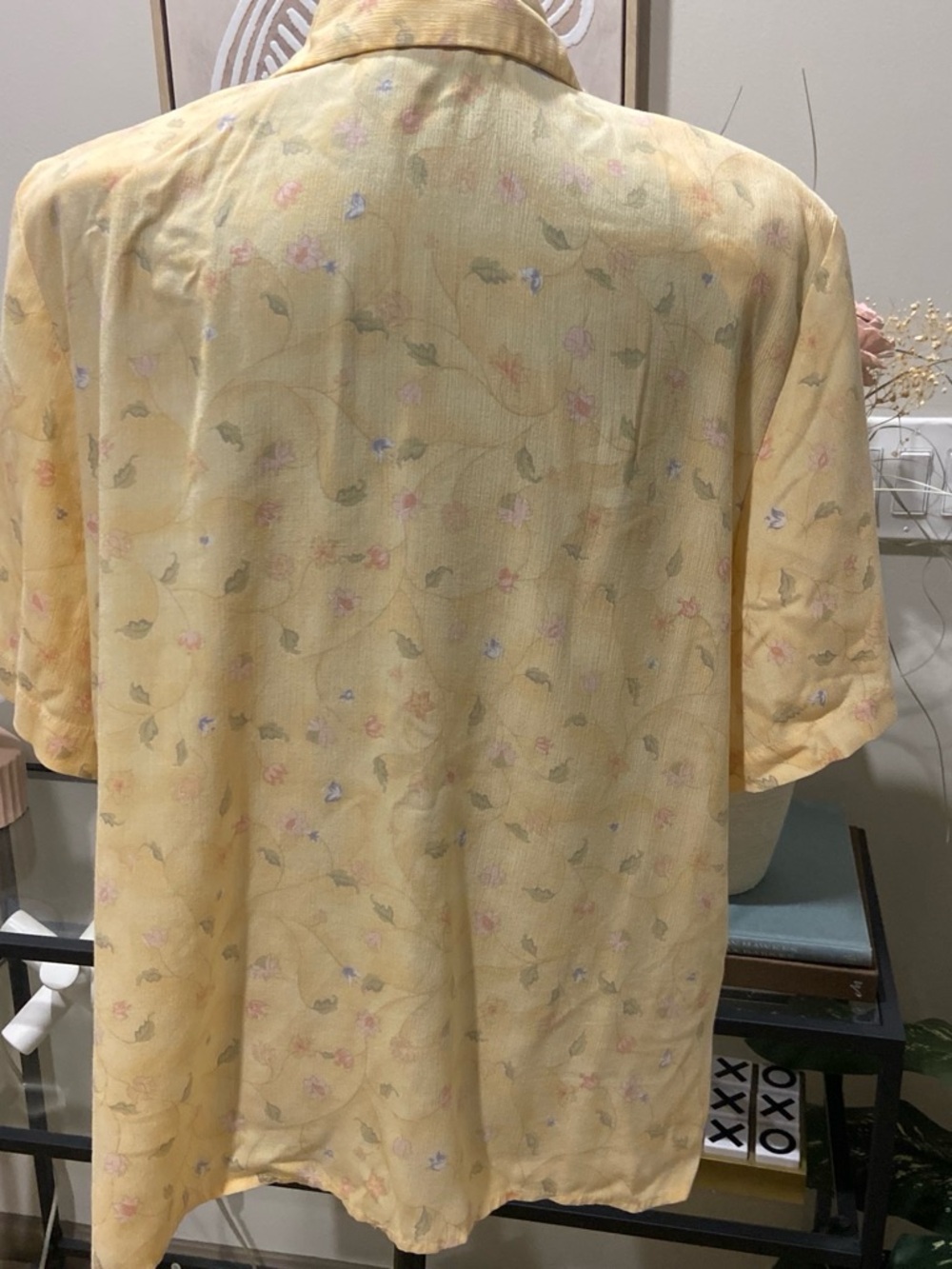 Vintage Yellow Floral Button-Front Short Sleeve Blouse - Picture 3 of 4